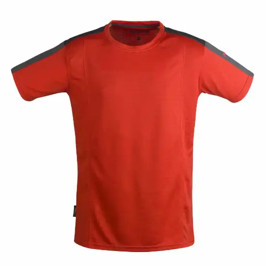 Fotografia e T-shirt e tharë shpejt, e kuqe.